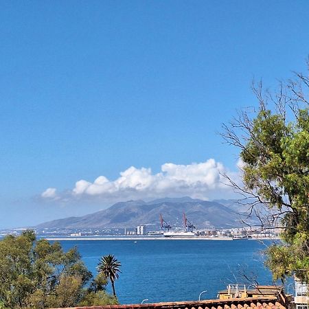 El Balneario Beach And Views, Apartamento Y Terraza Малага Экстерьер фото